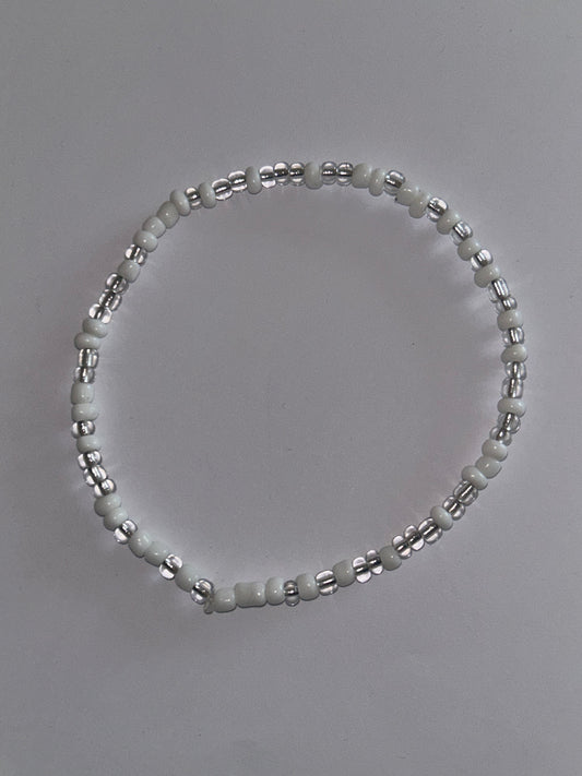 White & Clear Anklet